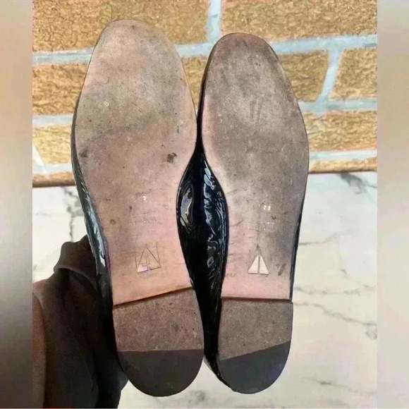 Tamara Mellon Black Patent Stow Loafer Flats 39 1/2 - Picture 4 of 6